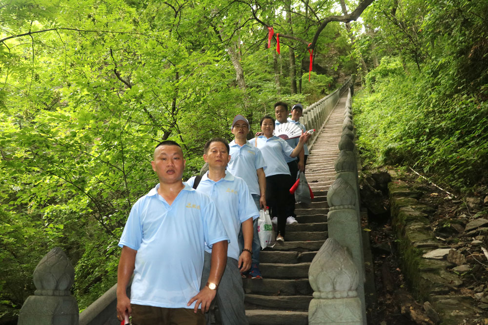 保健（jiàn）品塑膠瓶